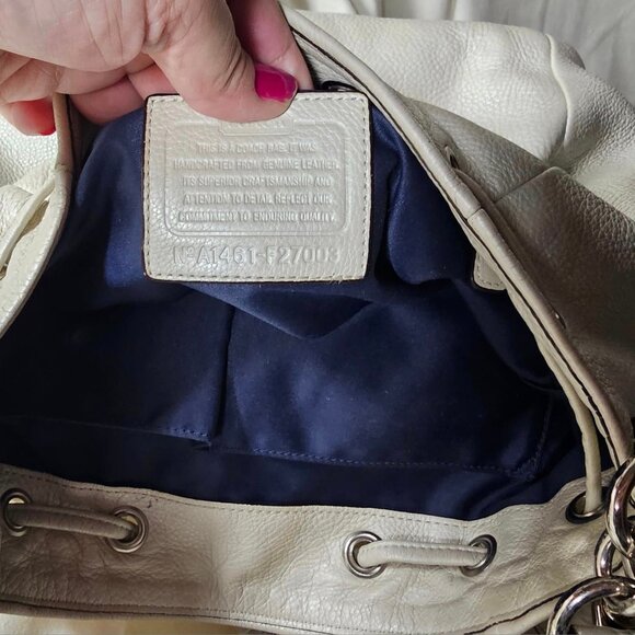 Coach Vintage Pebbled Leather Bucket Bag - Picture 7 of 12